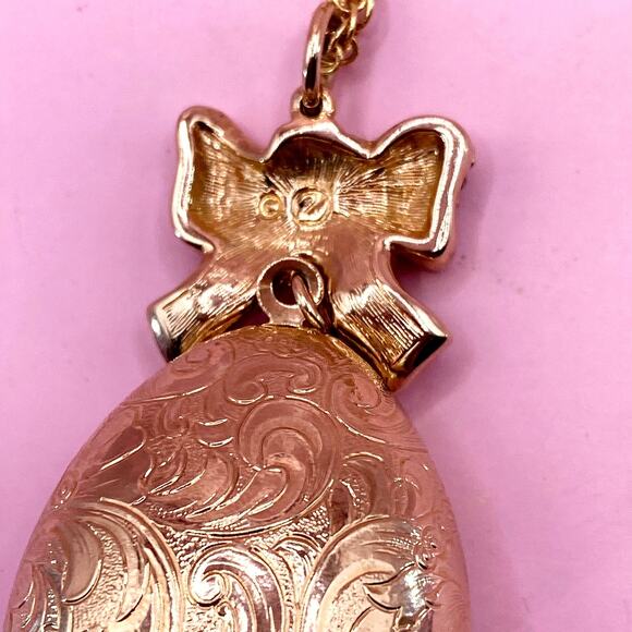 Swarovski Vintage Large Necklace With Egg Photo Holder Pendant and Crystals Bow - Picture 6 of 8